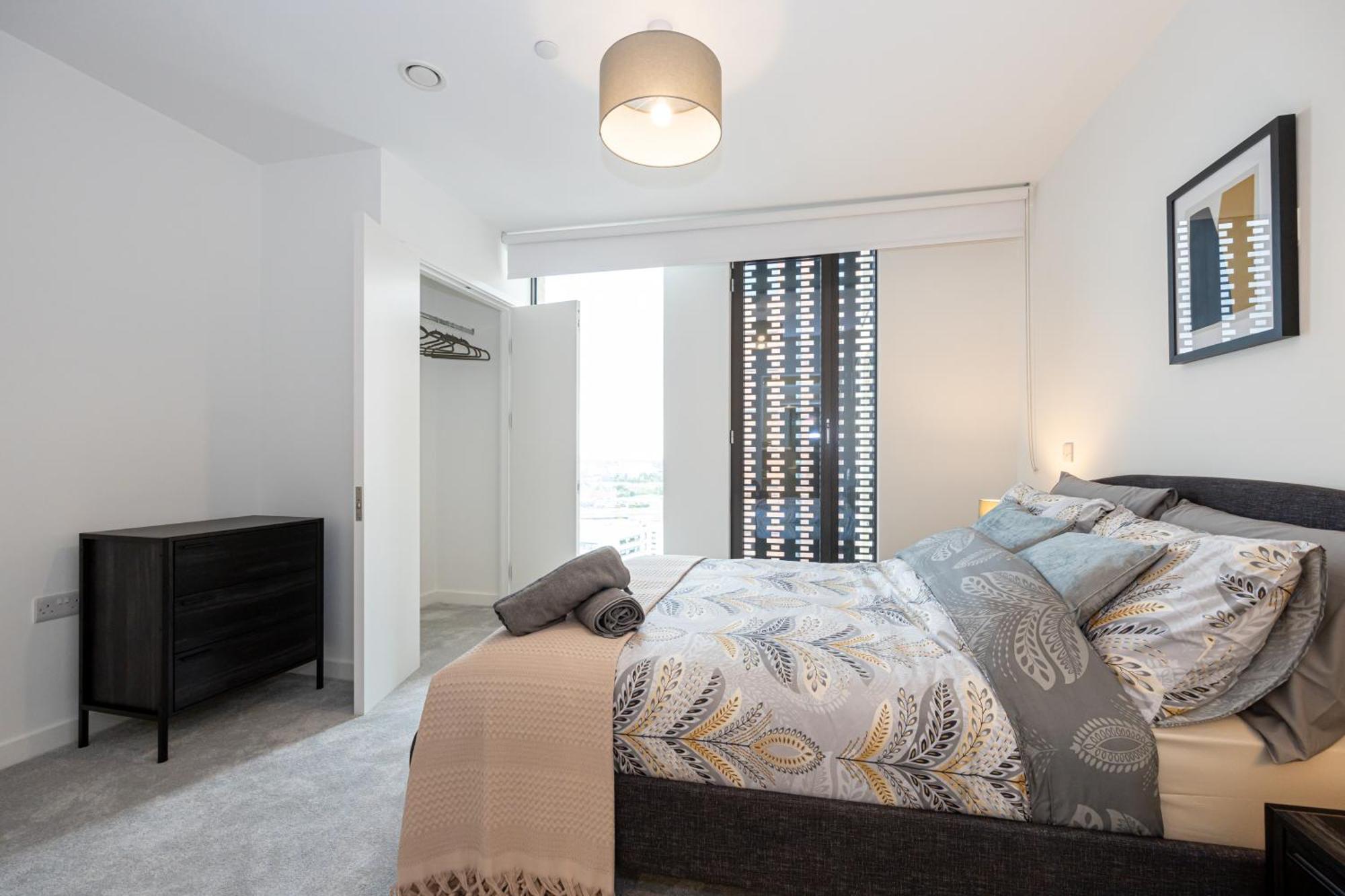 Apartament Royal Ebony By Asquare Lettings Manchester Zewnętrze zdjęcie