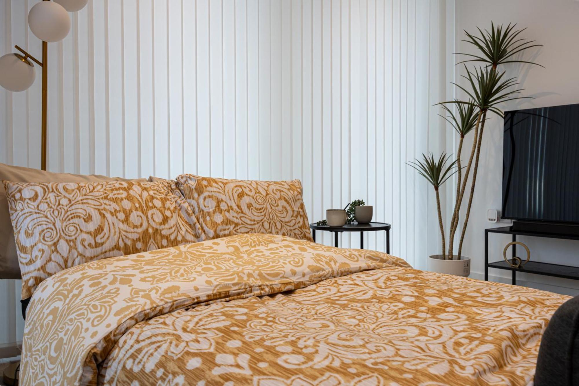 Apartament Royal Ebony By Asquare Lettings Manchester Zewnętrze zdjęcie