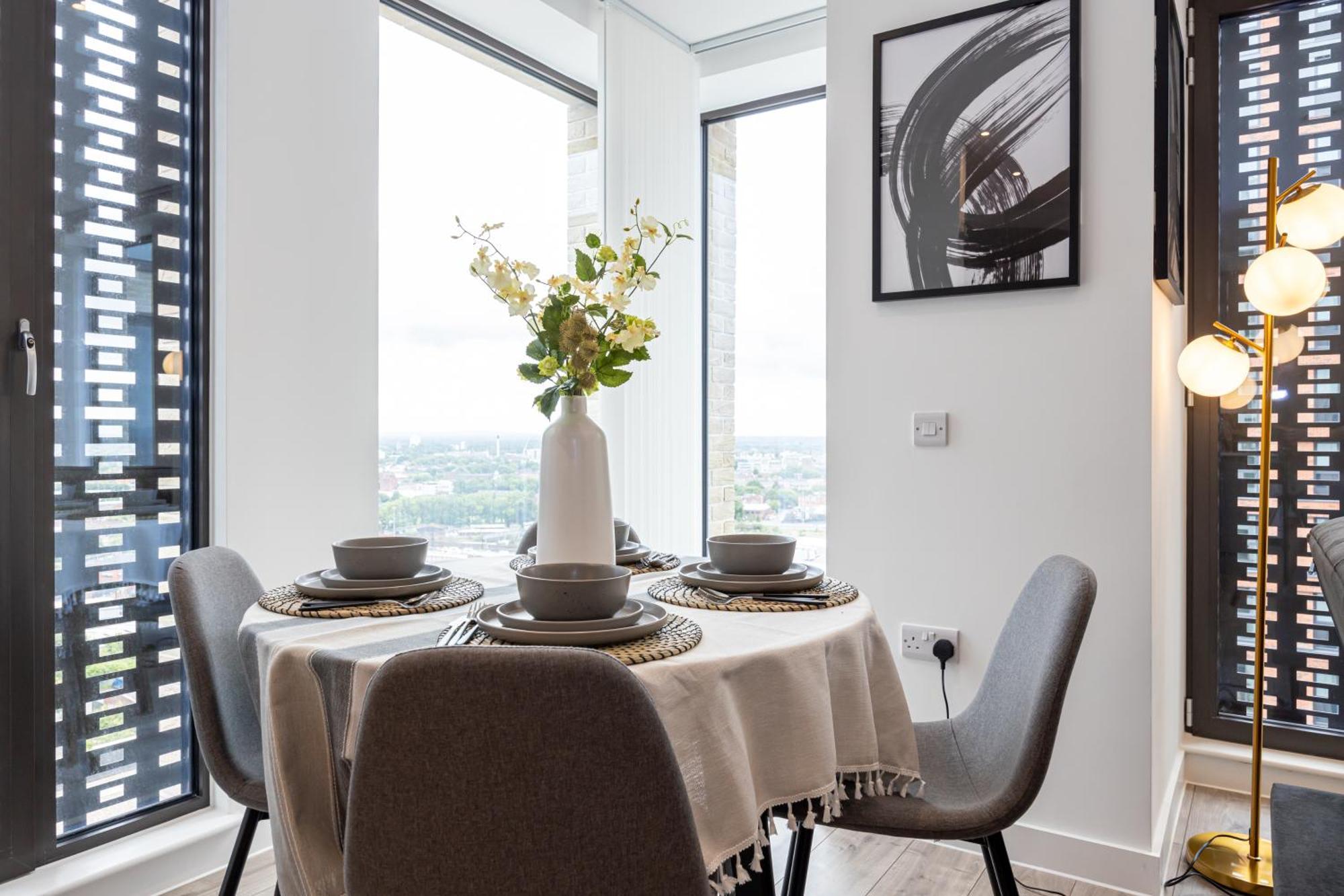 Apartament Royal Ebony By Asquare Lettings Manchester Zewnętrze zdjęcie